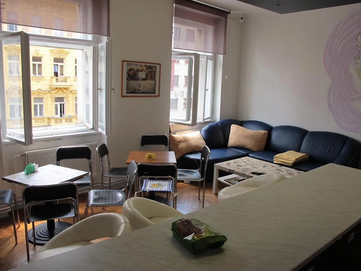 All Seasons Hostel Prag